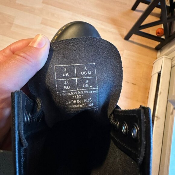 Doctor Martens - Picture 4 of 4